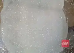 Illustration of how to make a brushed cake box 12