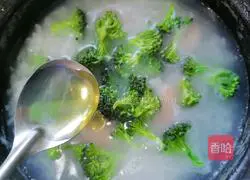 Illustration of how to make vegetable and shrimp porridge 8
