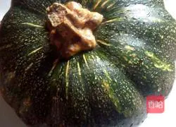 Illustration of how to make pumpkin hair cake 1