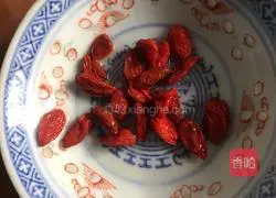 Illustration of how to make eye-protecting and hydrating porridge 2