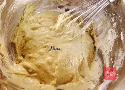 Illustration of how to make matcha milk-flavored hair cake 2