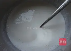 Illustration of making rice cakes stuffed with sausage and wine 1