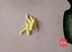 Illustration of how to make shrimp porridge 2