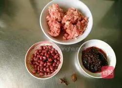 Yunnan Miscellaneous Sauce Rice Noodles Recipe Illustration 1