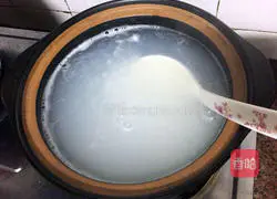 Pig Illustration of how to make liver porridge 6