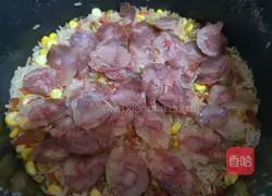 Cantonese Sausage Claypot Rice Recipe Illustration 6