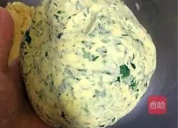 Illustration of how to make shepherd’s purse and cornmeal steamed buns 5