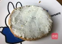 Classic American hamburger recipe illustration 5