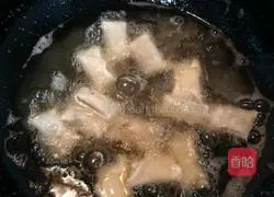 Illustration of how to make Chaos Skin Spring Rolls 7