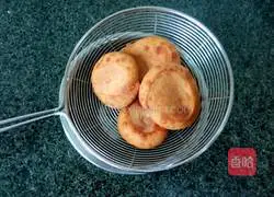 Guangzhou snack salty pancake recipe 8