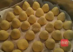 Illustration of how to make mini steamed buns 4