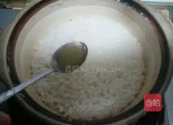  Black pepper pork claypot rice recipe 5