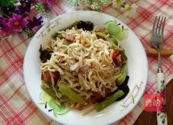 Illustration of how to make braised beans and noodles 8