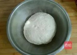 Illustration of how to make pepper leaf rolls 2