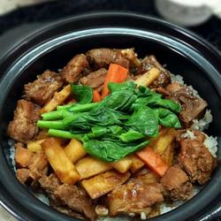 Pork Ribs Claypot Rice