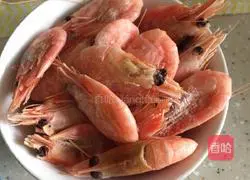 Illustration of how to make beef and shrimp baked rice 3