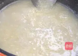 Illustration of how to make Chinese cabbage and mushroom porridge 6