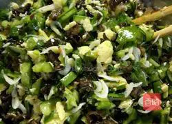 Leek Box Recipe Illustration 3