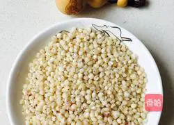 Illustration of how to make hawthorn and sorghum rice porridge 2