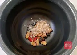 Brown sugar and red date porridge recipe 4