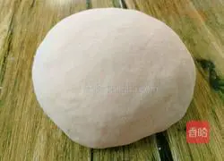 Illustration of how to make peanut butter flower rolls 3