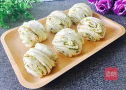 Illustration of how to make pepper-flavored flower rolls 21