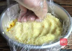 Illustration of how to make a good harvest birthday cake 5