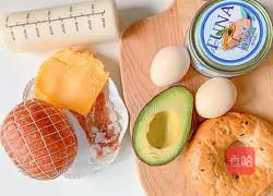 Tuna Bagel Burger~Tight and chewy recipe 1