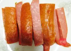 How to make garlic sausage rolls Illustration 2