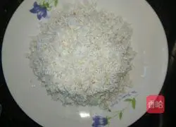 Illustration of how to make salty porridge 3