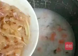 Illustration of how to make chicken and mushroom porridge 15