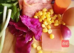 Illustration of how to make colorful rice balls 1