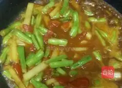 Illustration of braised noodles 5