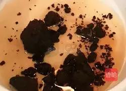 Caramel Yuanxiao~Illustration 6 of how to make the sugar without dumping it