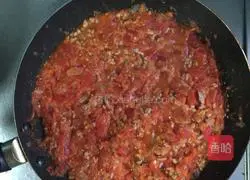 Illustration of how to make tomato minced meat pasta 5