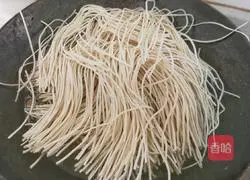 Illustration of Bean and Potato Braised Noodles 7