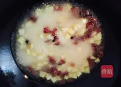 Illustration of how to make braised sausage and potato rice 6