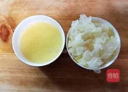 Illustration of how to make papaya, white fungus and millet porridge 6