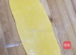 Illustration of how to make carrot and conch rolls 14