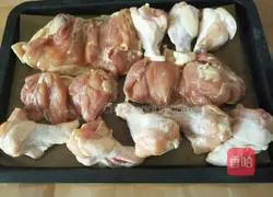 Orleans Grilled Chicken Leg Burger Recipe Illustration 4