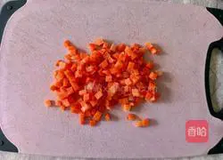 Illustration of how to make carrot and minced meat porridge 3