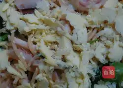 Illustration of how to make seafood pasta 11