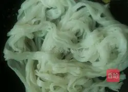 Illustration of how to make fried rice noodles 7