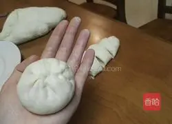 Illustration of how to make meat buns and wheat buns 3
