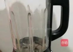 Illustration of how to make apple, red dates and millet paste 2