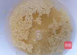 Illustration of how to make millet and sweet potato porridge 2