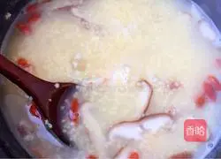 Illustration of how to make shrimp and mushroom millet porridge 8