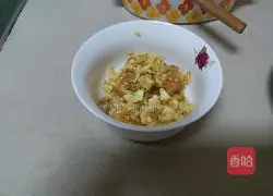 Illustration of how to make delicious prawn baked rice 4