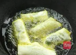 Illustration of how to make spring rolls that he fried for me and my son 8