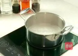 Illustration of how to make rice and pumpkin porridge 2